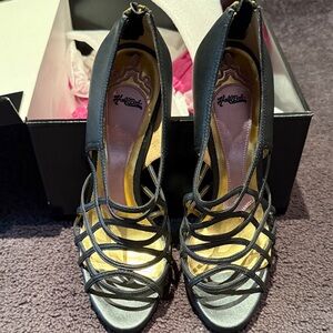 JustFab Black and Gold Strappy Heels